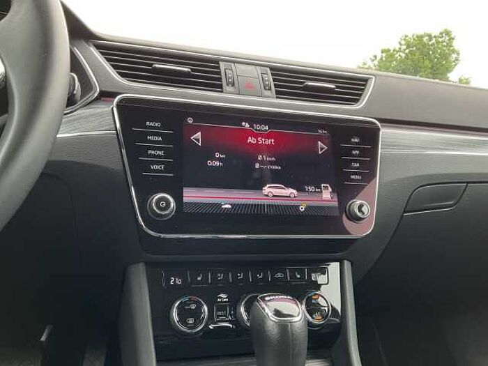 SKODA Superb Combi 1.5 TSI ACT Style Kamera/PDC