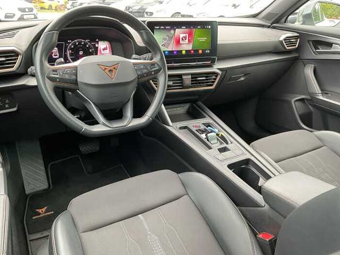 CUPRA Formentor 1.5 TSI DSG NAVI LED ACC