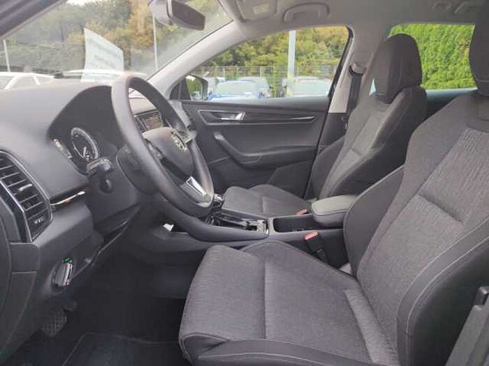 SKODA Karoq 1.5 TSI DSG Style Navi+SHZ+2xKlima+KeyLess