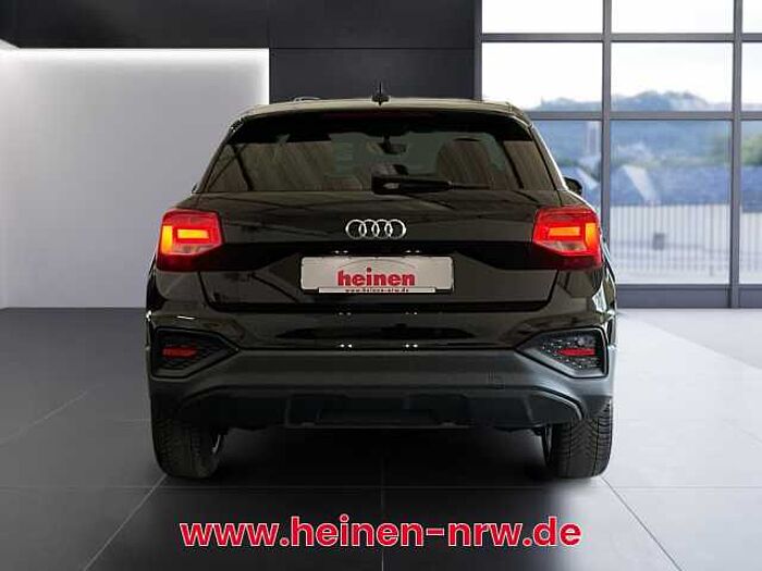 Audi Q2 35 1.5 TFI S-Tronic LED+Navi+SHZ+2xKlima+Kam. Basis